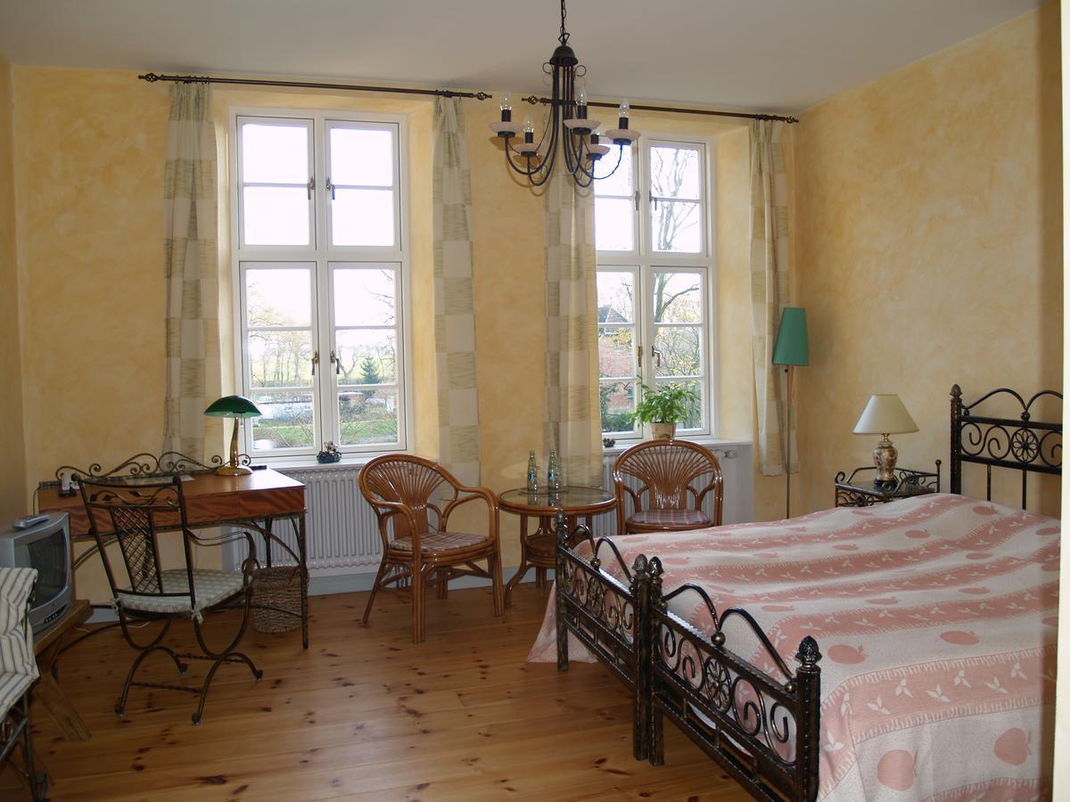 Landhaus Schloss Koelzow Kolzow المظهر الخارجي الصورة