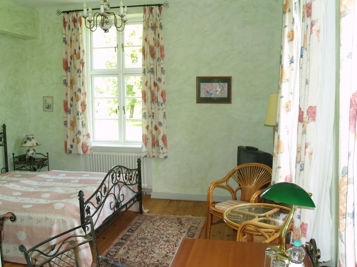 Landhaus Schloss Koelzow Kolzow المظهر الخارجي الصورة